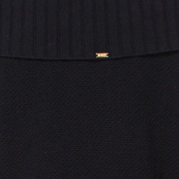 St. John Textured Navy 100% Wool Shawl Cardigan - Picture 9 of 11